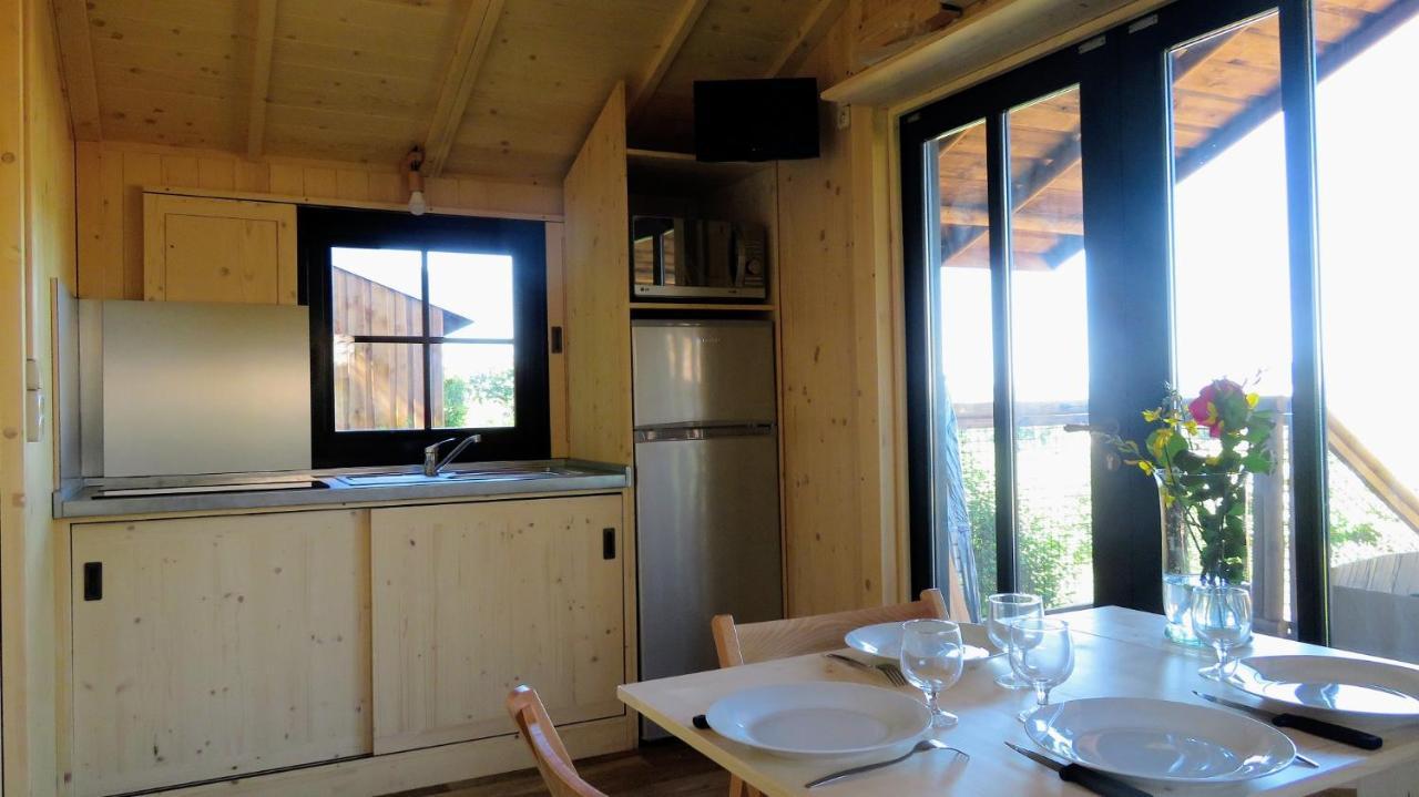 Lodges Du Camping Les 4 Saisons Grane Ngoại thất bức ảnh