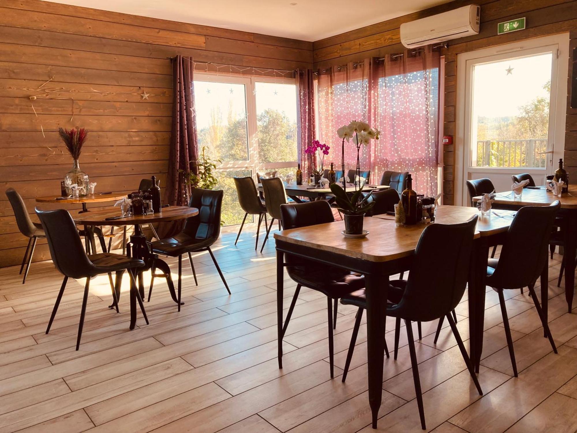 Lodges Du Camping Les 4 Saisons Grane Ngoại thất bức ảnh